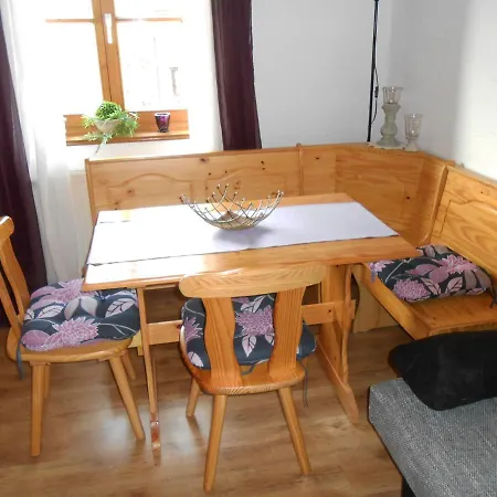 Apartment Mayer *